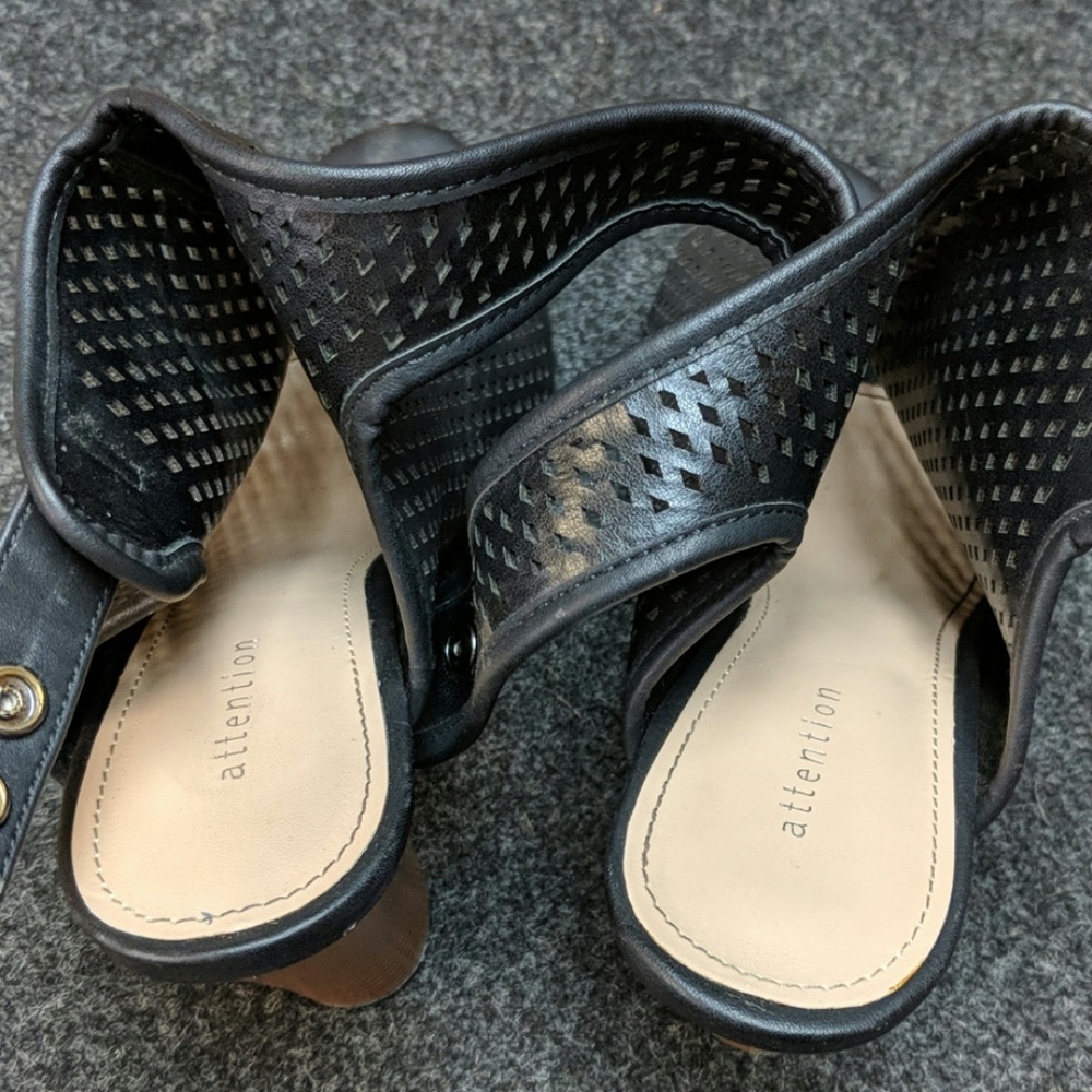 Attention sandals - Picture 4 of 7